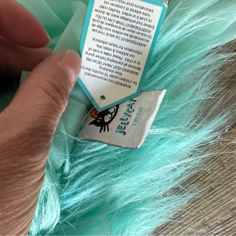 Jellycat Florrie Maflish Fish Plush RARE with faux fur and ruffles Teal NWT - Picture 7 of 10